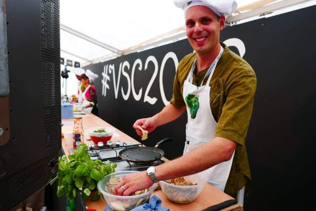 14102890_10154480818907162_8464595620338165534_o